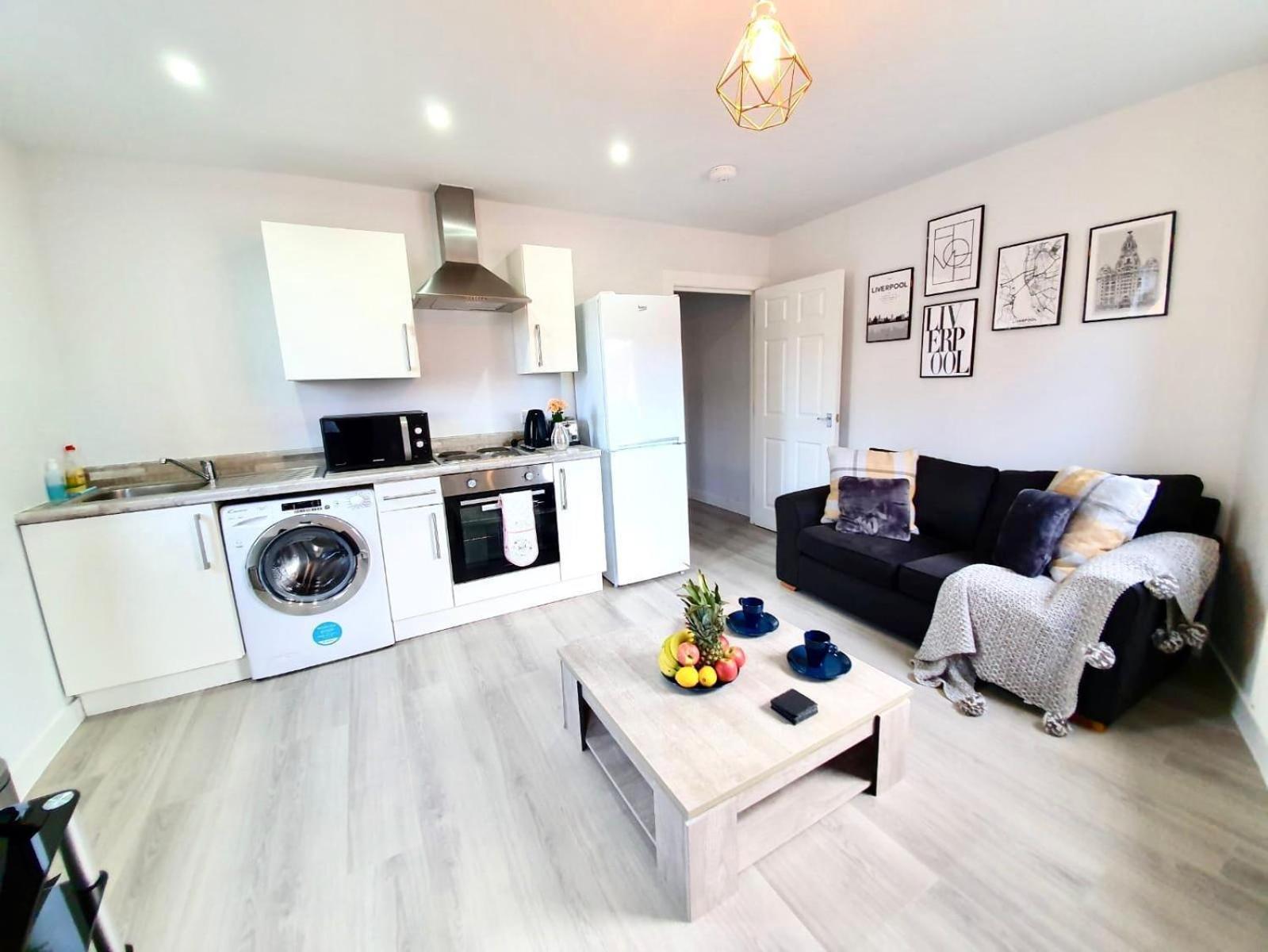 Opp Liverpool - Perfect For Contractors And Travellers, Big Savings Booking 4 Nights Or More! Leilighet Rom bilde