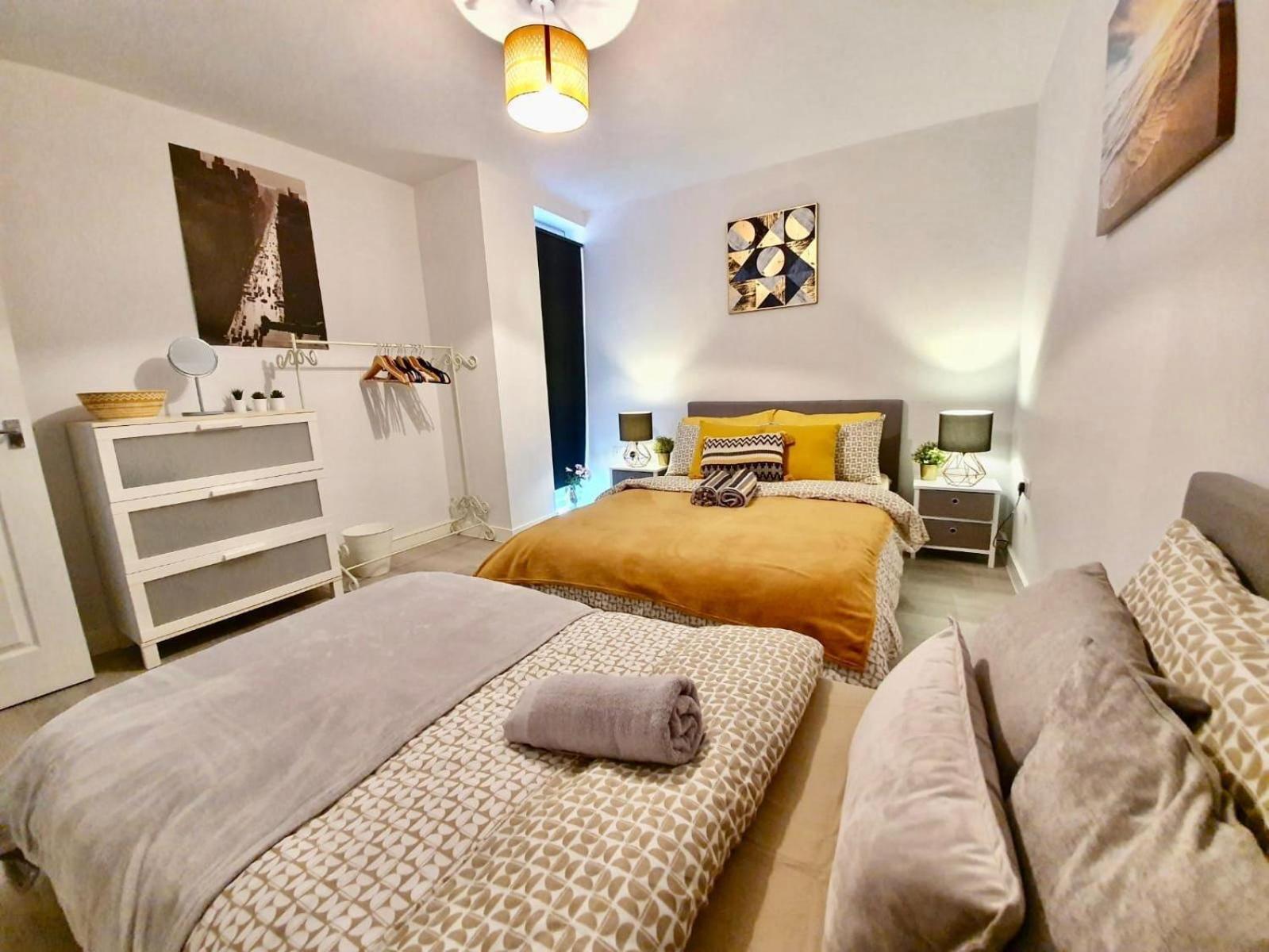 Opp Liverpool - Perfect For Contractors And Travellers, Big Savings Booking 4 Nights Or More! Leilighet Rom bilde