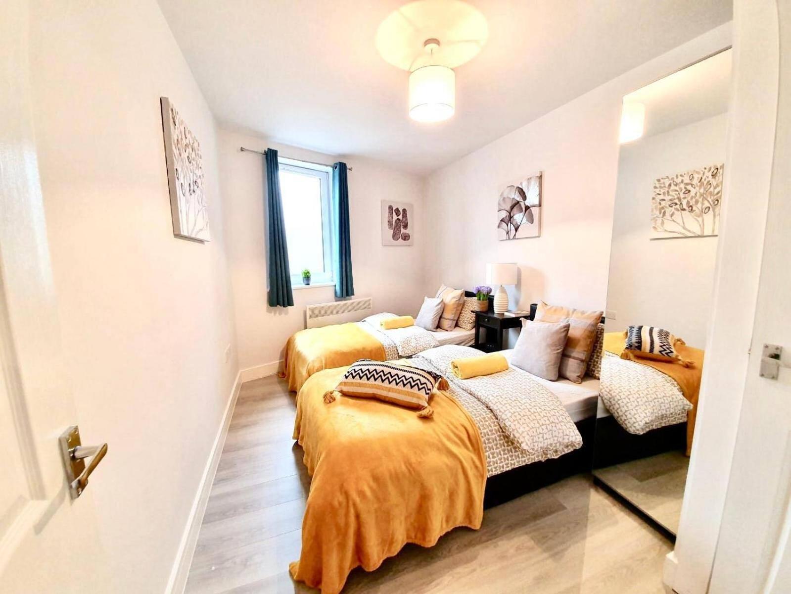 Opp Liverpool - Perfect For Contractors And Travellers, Big Savings Booking 4 Nights Or More! Leilighet Rom bilde