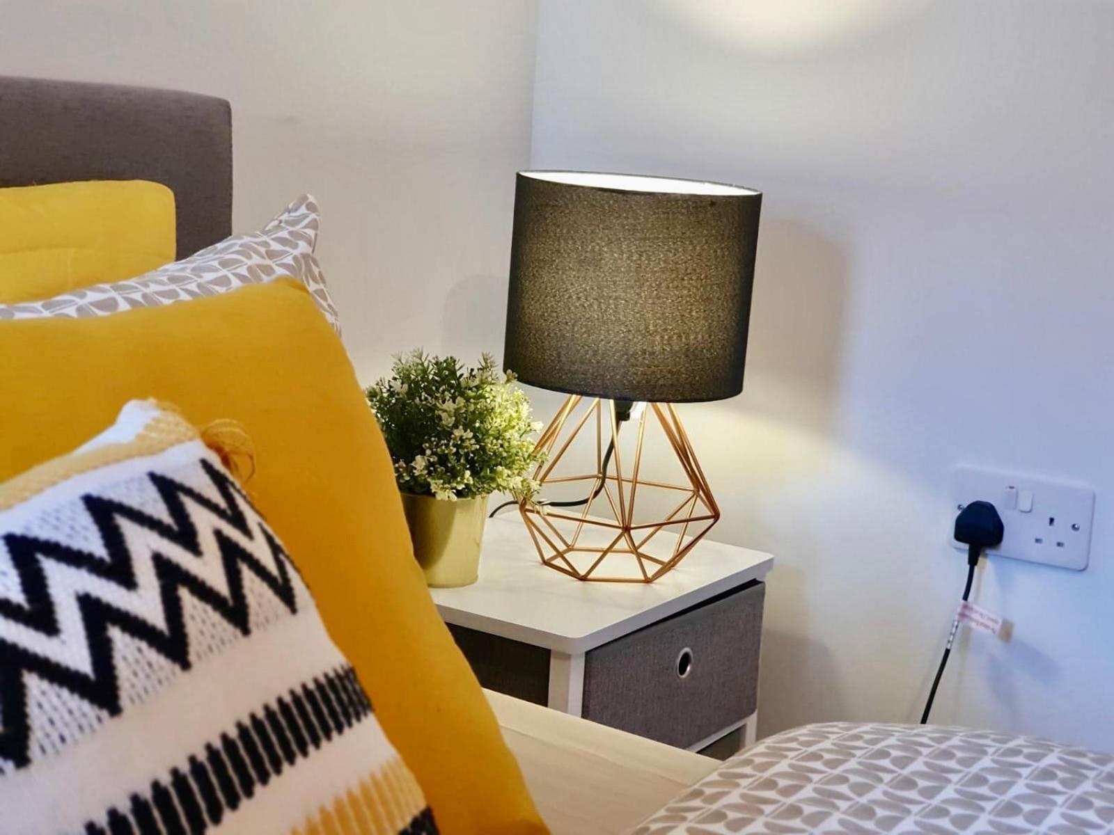 Opp Liverpool - Perfect For Contractors And Travellers, Big Savings Booking 4 Nights Or More! Leilighet Rom bilde