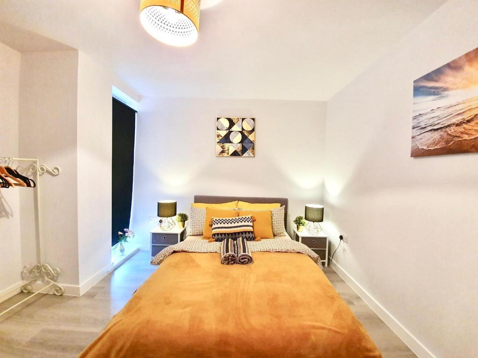 Opp Liverpool - Perfect For Contractors And Travellers, Big Savings Booking 4 Nights Or More! Leilighet Rom bilde