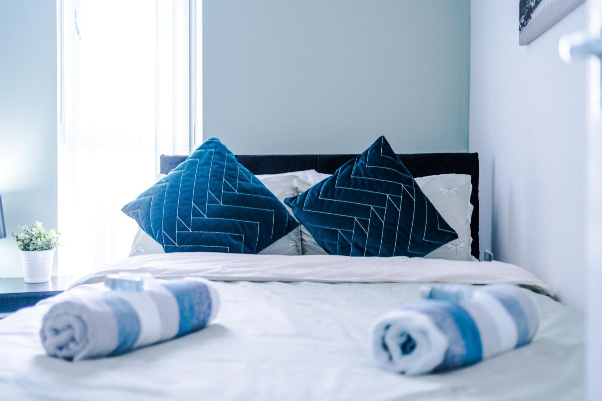 Opp Liverpool - Perfect For Contractors And Travellers, Big Savings Booking 4 Nights Or More! Leilighet Rom bilde